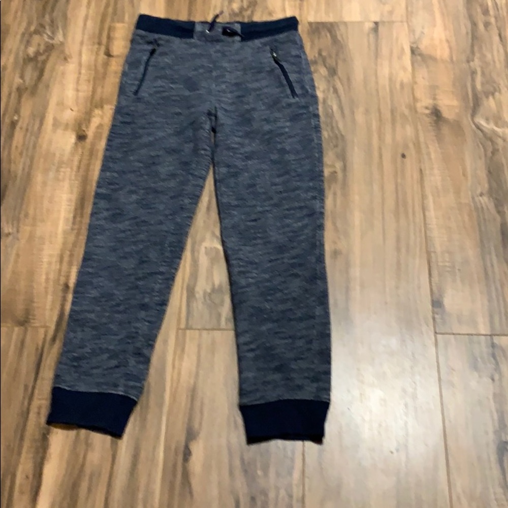 Child’s 10/12 sweatpants